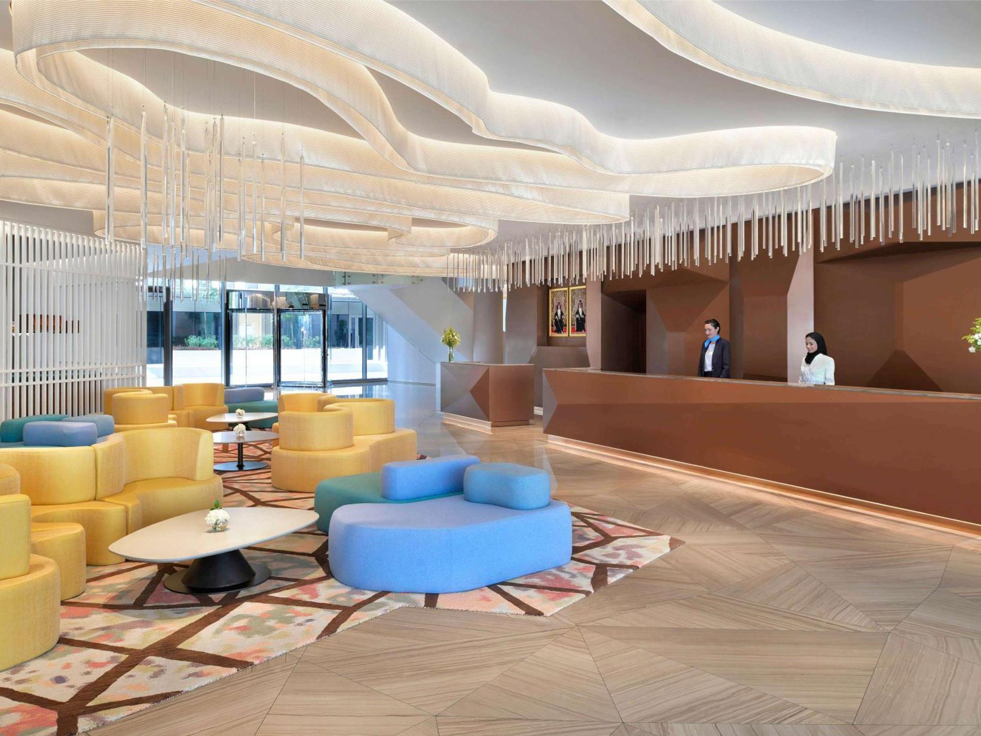 Moevenpick Hotel & Apartments Ghala مسقط المظهر الخارجي الصورة Lobby